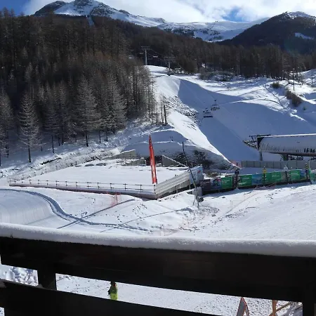 Cosy Aux Pieds, Balcon Sud, 4 Pers, Wifi, Box A Skis - - Fr-1-322-517